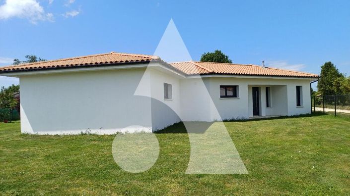 Image No.9-3 Bed House for sale