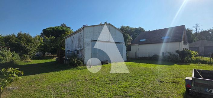 Image No.11-3 Bed House for sale