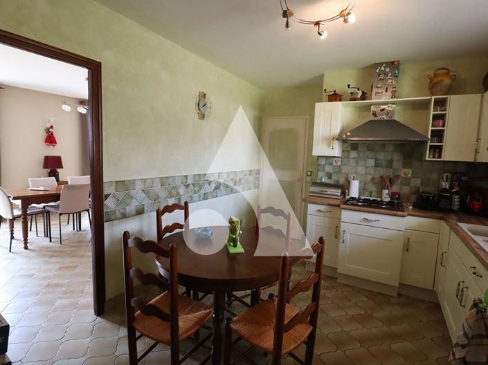 Image No.4-3 Bed House for sale