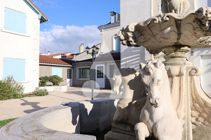 Image No.4-16 Bed Property for sale