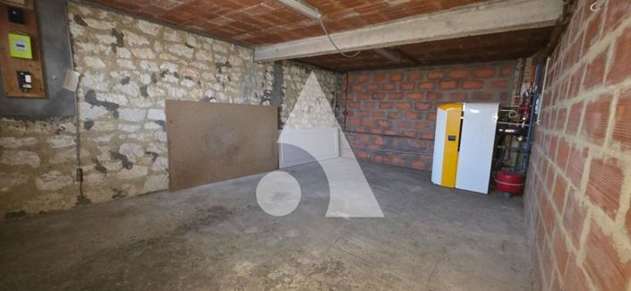 Image No.10-3 Bed House for sale