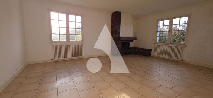 Image No.2-3 Bed House for sale