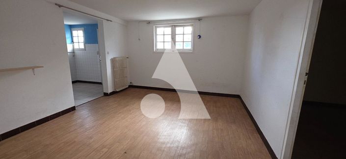 Image No.8-3 Bed House for sale