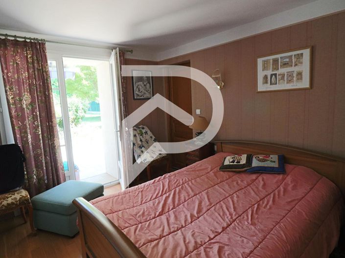 Image No.11-4 Bed House for sale