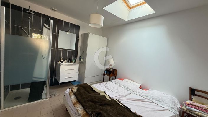 Image No.6-3 Bed House for sale