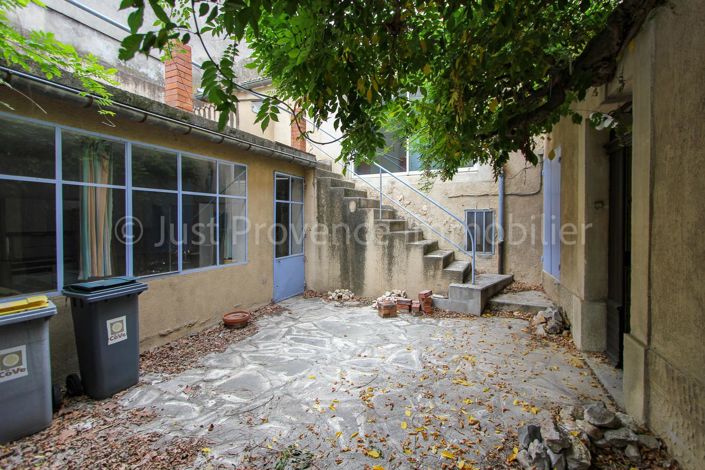 Image No.14-3 Bed House for sale