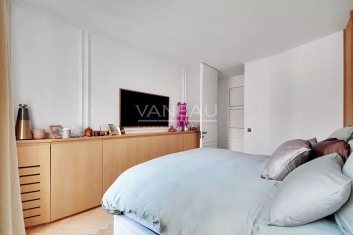 Image No.23-2 Bed Apartment for sale