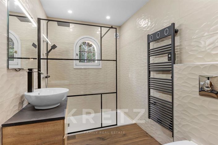 Image No.17-Propriété de 4 chambres à vendre à Mougins