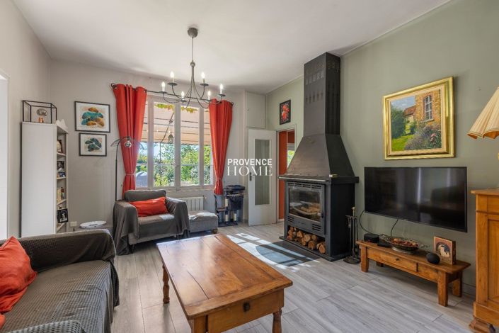 Image No.17-3 Bed House for sale