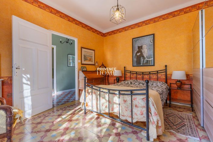 Image No.7-3 Bed House for sale