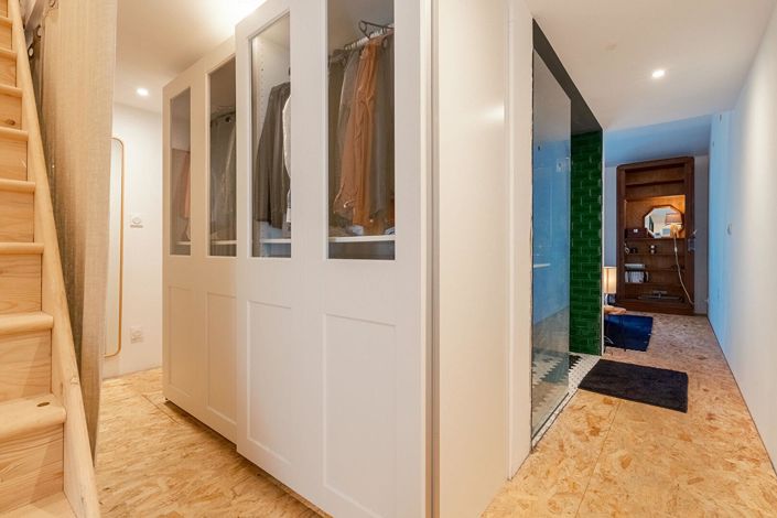 Image No.14-3 Bed House for sale