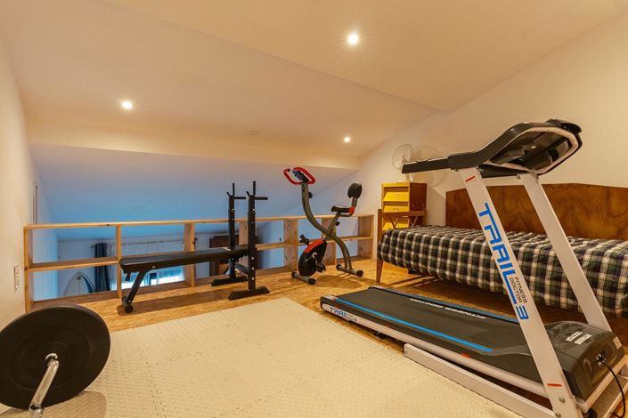 Image No.15-3 Bed House for sale