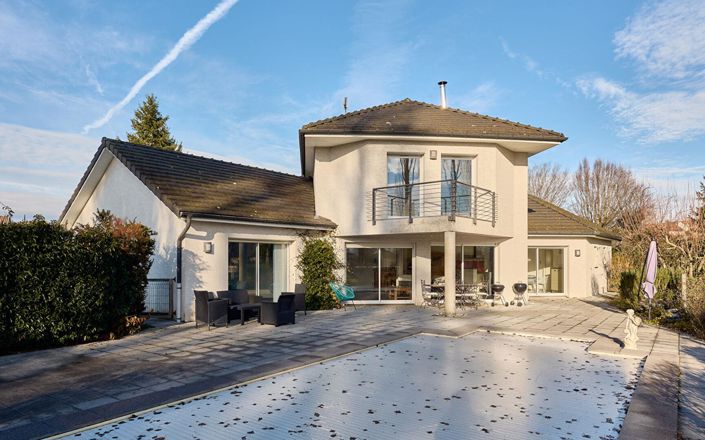 Image No.3-4 Bed House for sale