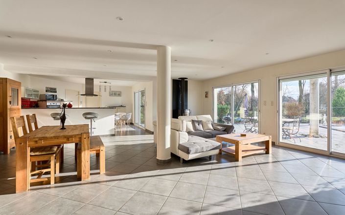 Image No.5-4 Bed House for sale