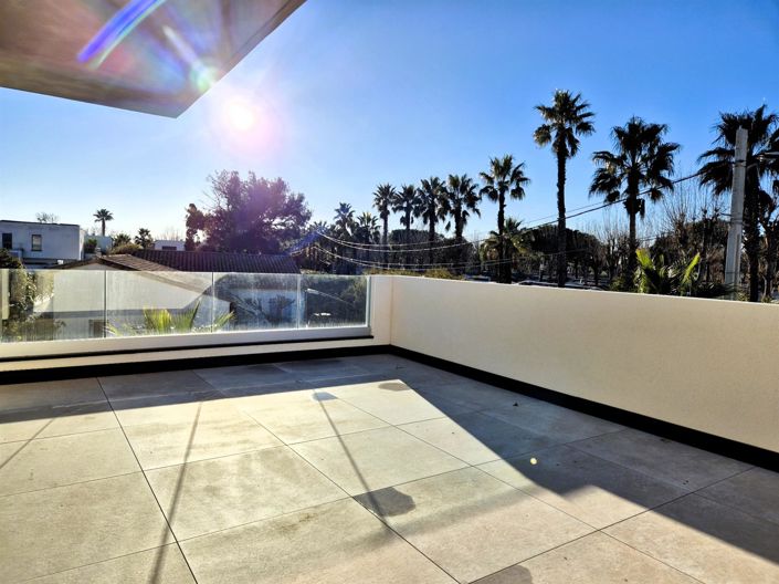 Image No.23-4 Bed House for sale