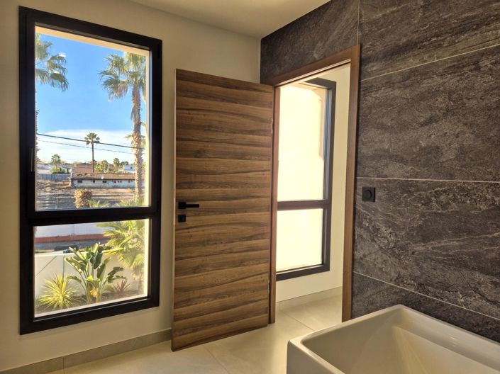 Image No.28-4 Bed House for sale