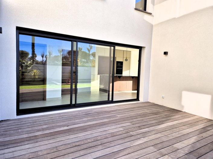 Image No.49-4 Bed House for sale