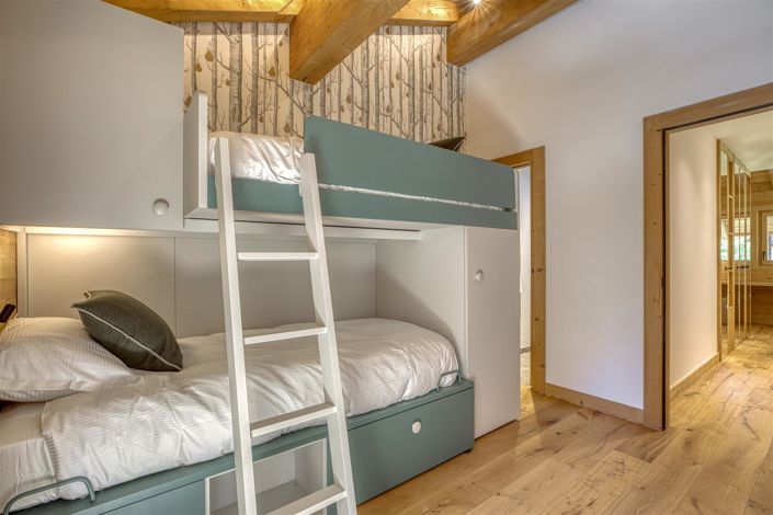 Image No.13-4 Bed House for sale