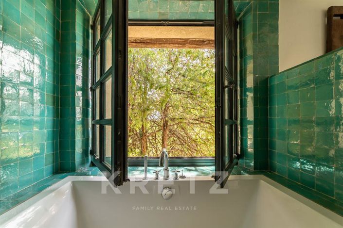 Image No.18-Maison de 7 chambres à vendre à Gordes