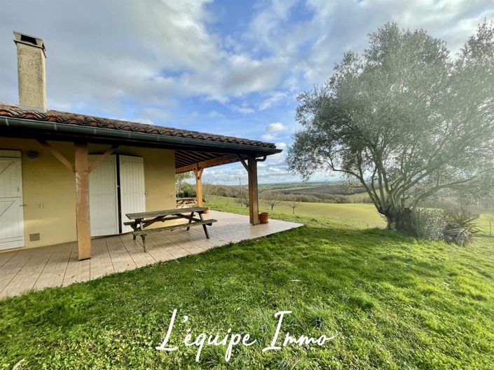 Image No.6-3 Bed House for sale