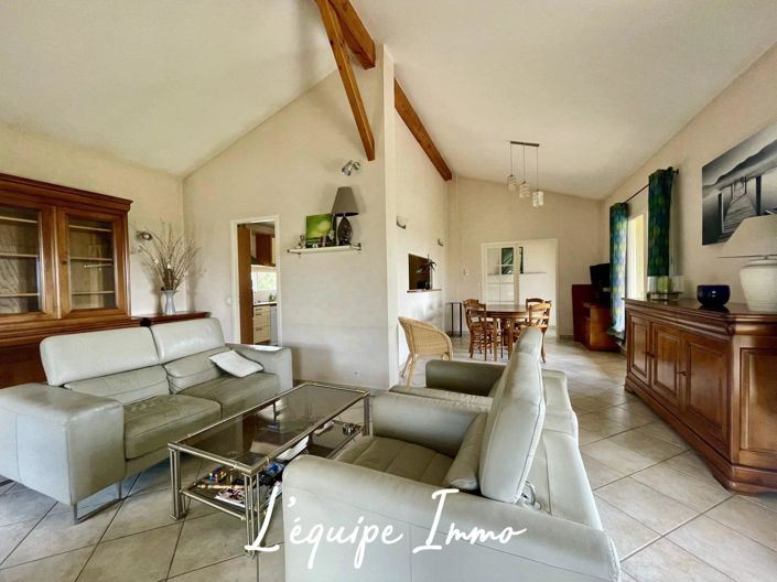 Image No.7-3 Bed House for sale