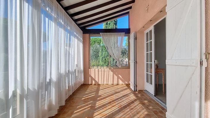 Image No.13-4 Bed House for sale