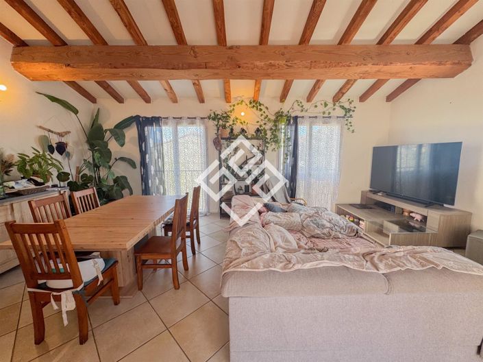 Image No.2-3 Bed House for sale