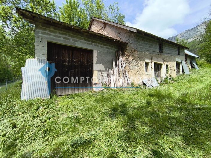 Image No.12-1 Bed House for sale