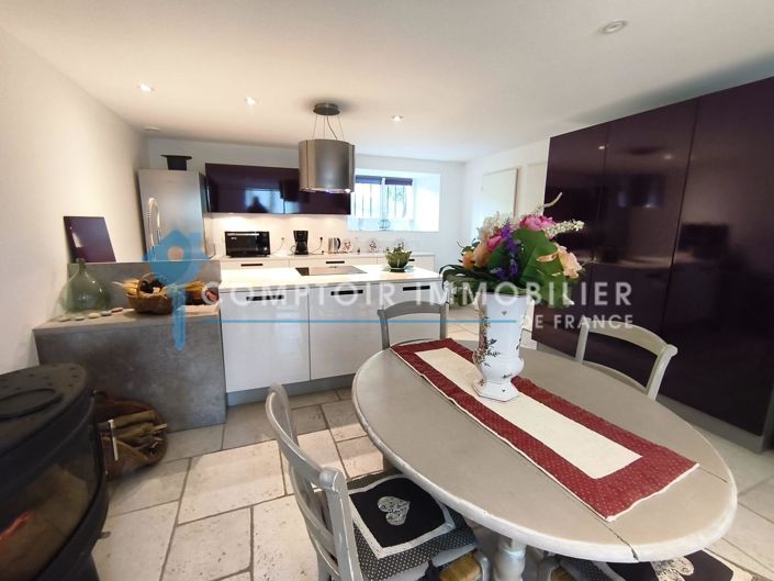 Image No.8-1 Bed House for sale