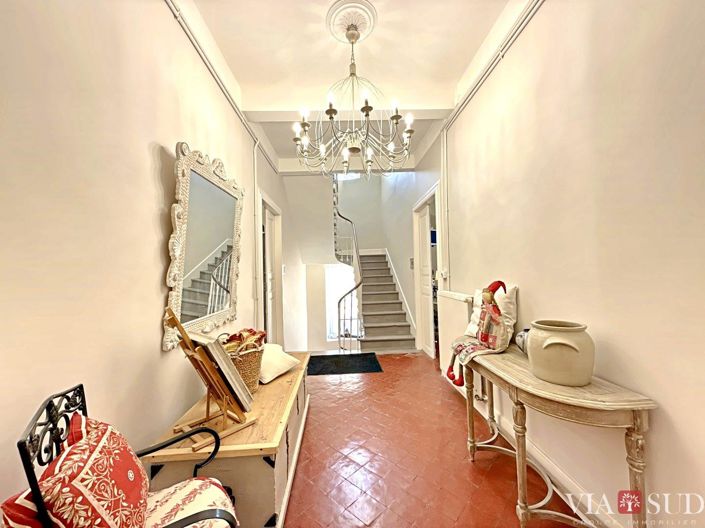 Image No.12-10 Bed House for sale