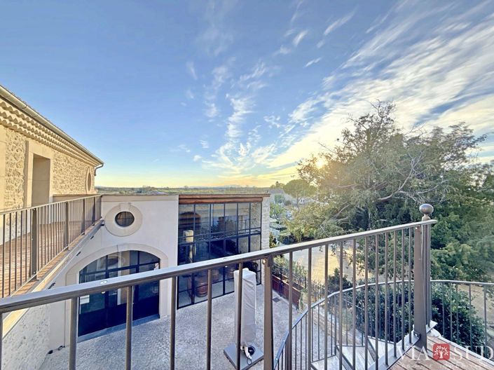 Image No.4-10 Bed House for sale