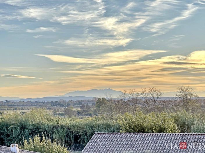 Image No.5-10 Bed House for sale