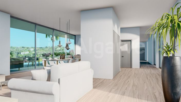 Image No.11-5 Bed House for sale