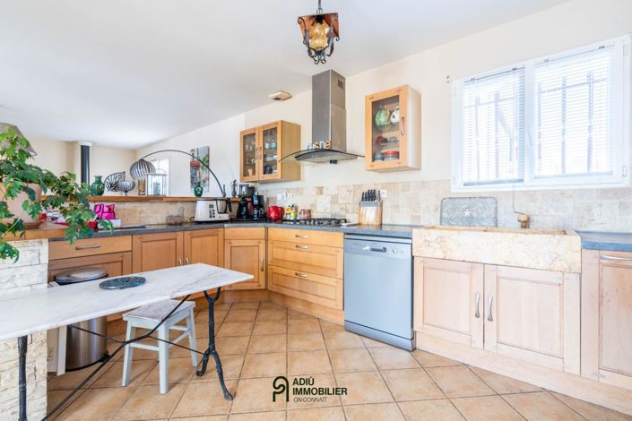 Image No.6-3 Bed House for sale