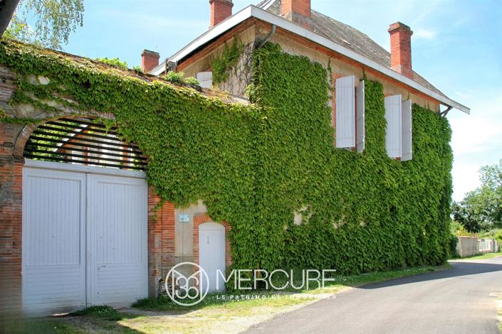 Image No.10-6 Bed House for sale