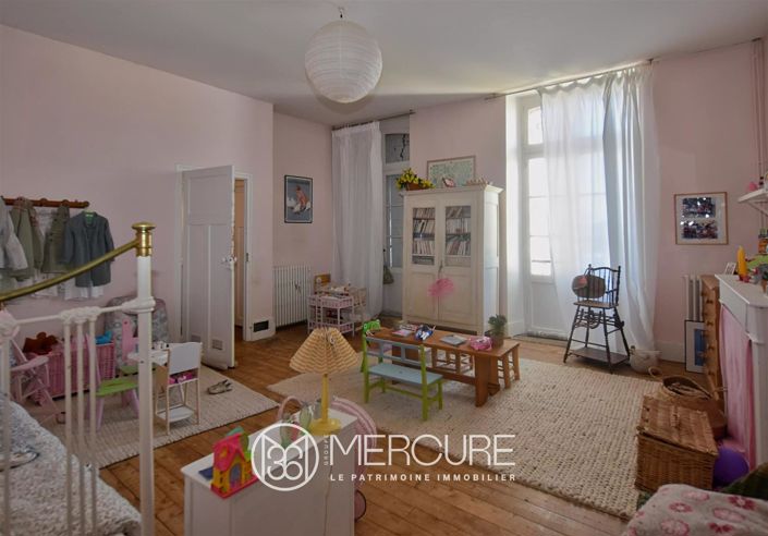 Image No.12-6 Bed House for sale