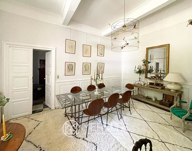 Image No.6-6 Bed House for sale