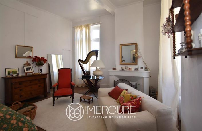 Image No.7-6 Bed House for sale