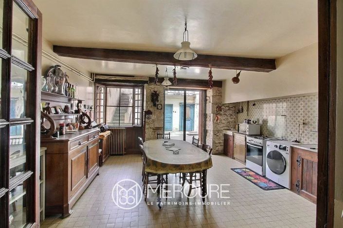 Image No.5-9 Bed House for sale