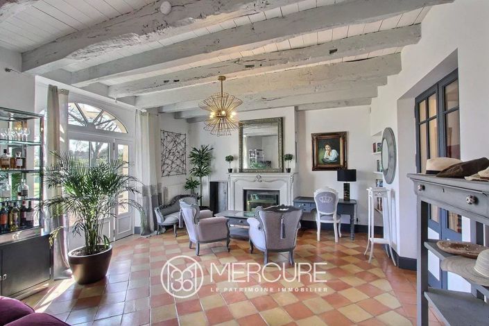 Image No.4-7 Bed House for sale