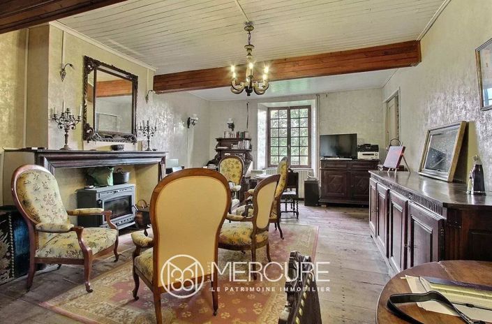 Image No.8-6 Bed House for sale