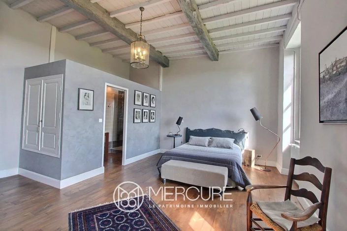 Image No.8-4 Bed House for sale