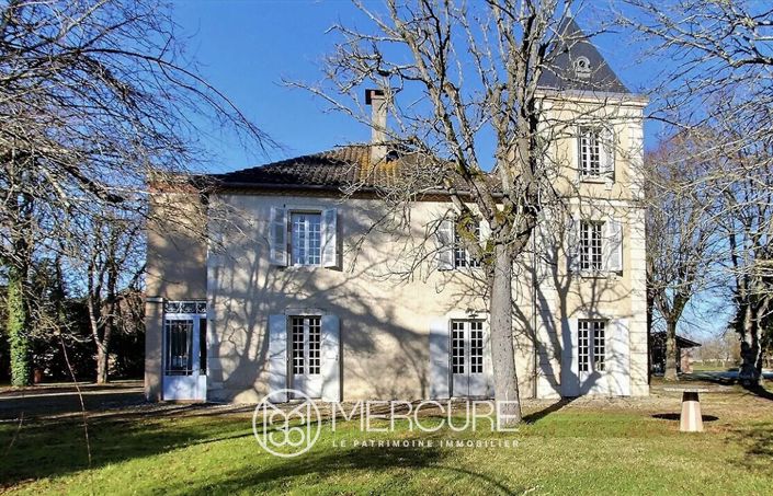 Image No.8-6 Bed House for sale