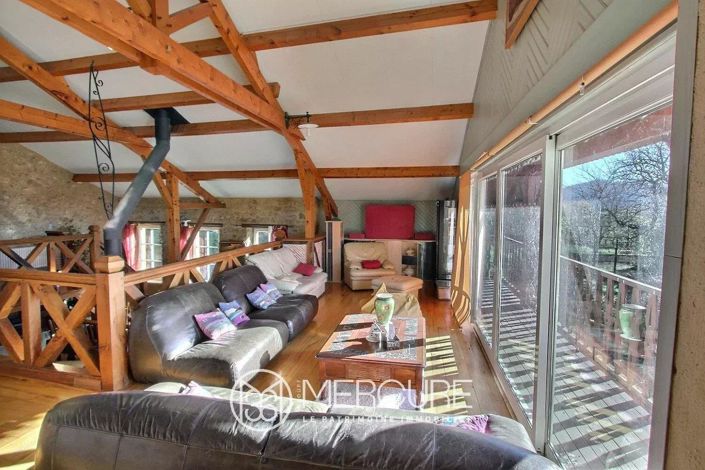 Image No.5-7 Bed House for sale