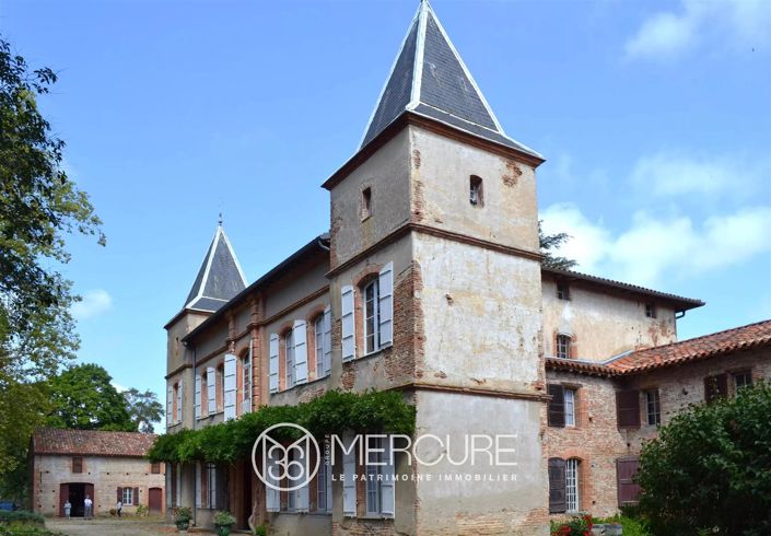 Image No.11-12 Bed House for sale