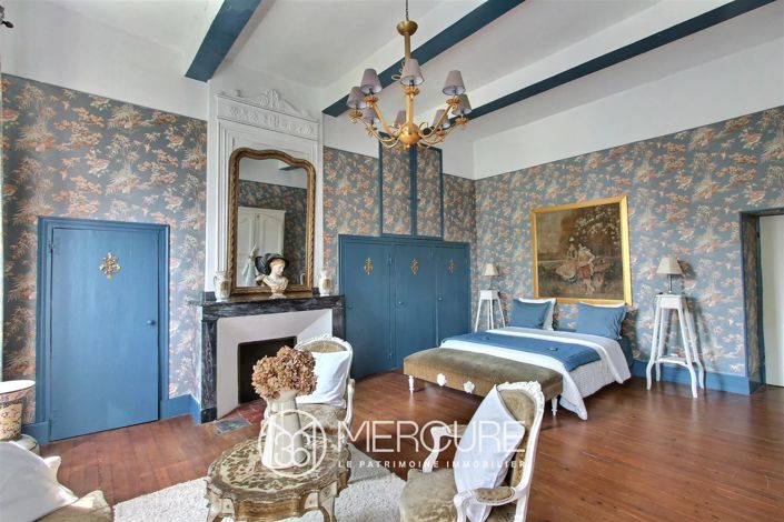 Image No.23-6 Bed House for sale