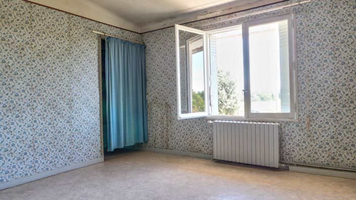 Image No.6-2 Bed House for sale