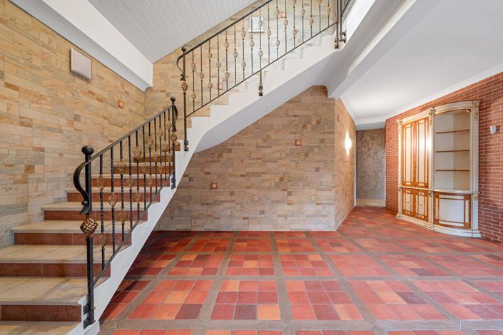 Image No.5-Propriété de 5 chambres à vendre à Divonne-les-Bains