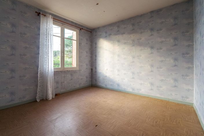 Image No.12-3 Bed House for sale