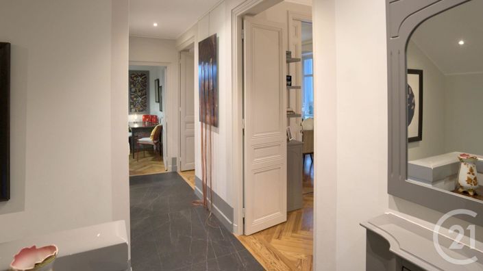 Image No.7-4 Bed Apartment for sale